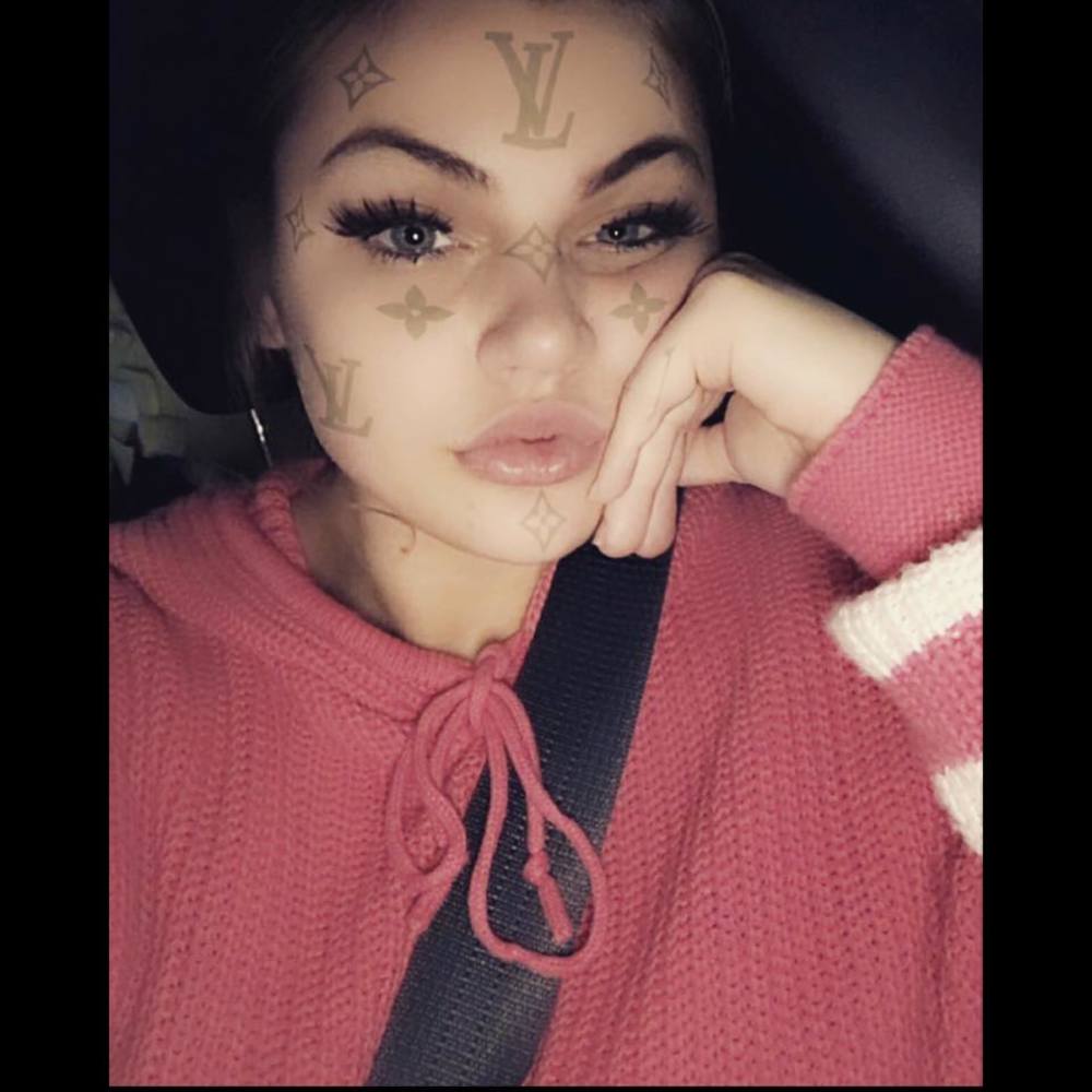 Meet your Posher, Tiffani